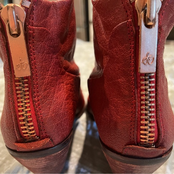 Sam Edelman Lisle Leather Booties - Picture 7 of 15